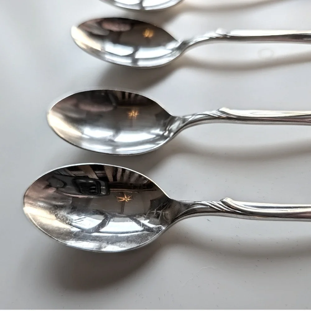4 Old‎ Company Plate Radiance Silverplate Teaspoons International Silver IS Set